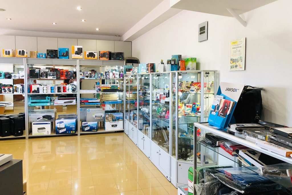 sklep stacjonarny Allkomp