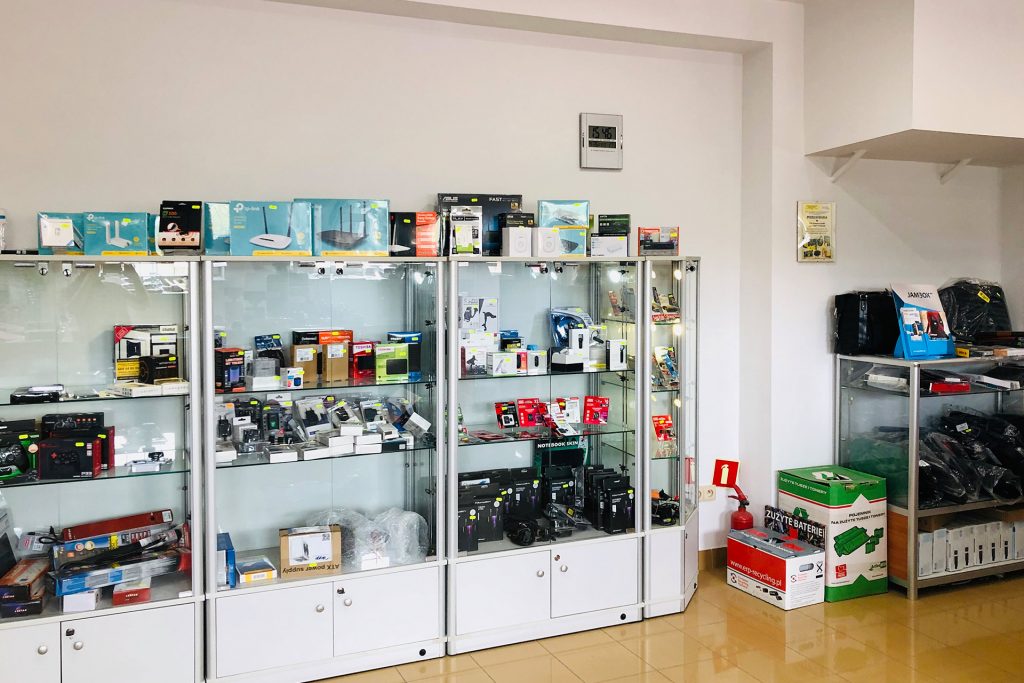 sklep stacjonarny Allkomp