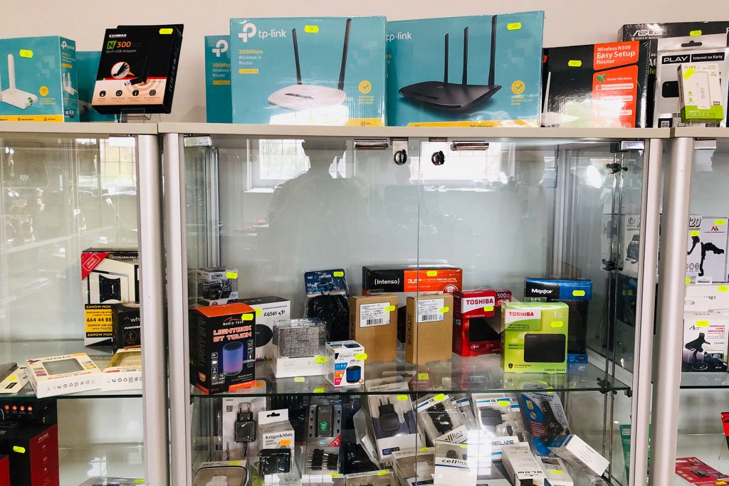 sklep stacjonarny Allkomp